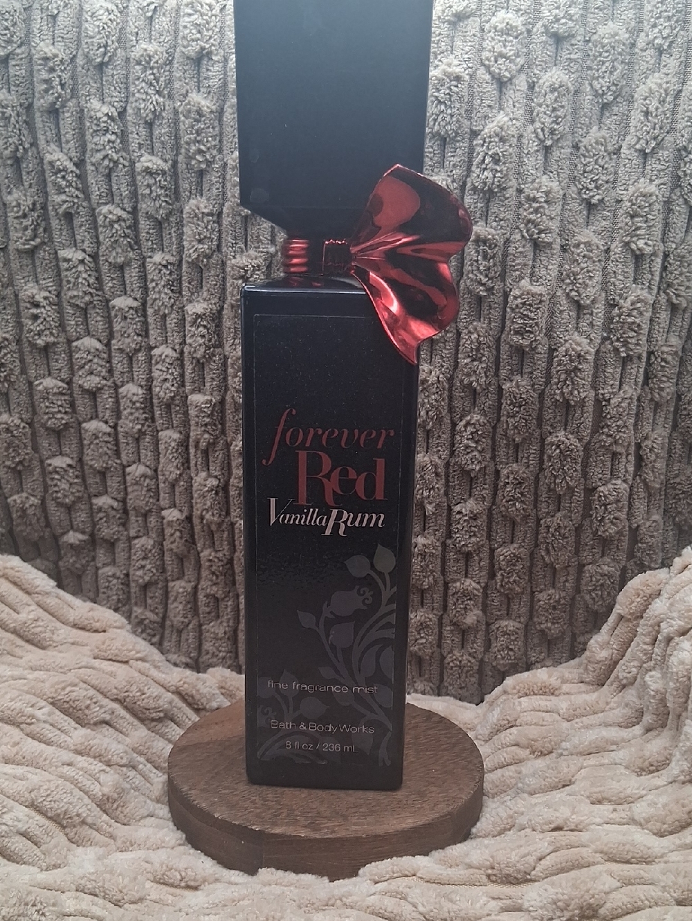 Bath & Body Works Forever Red Vanilla Rum Fragrance Mist - Rare